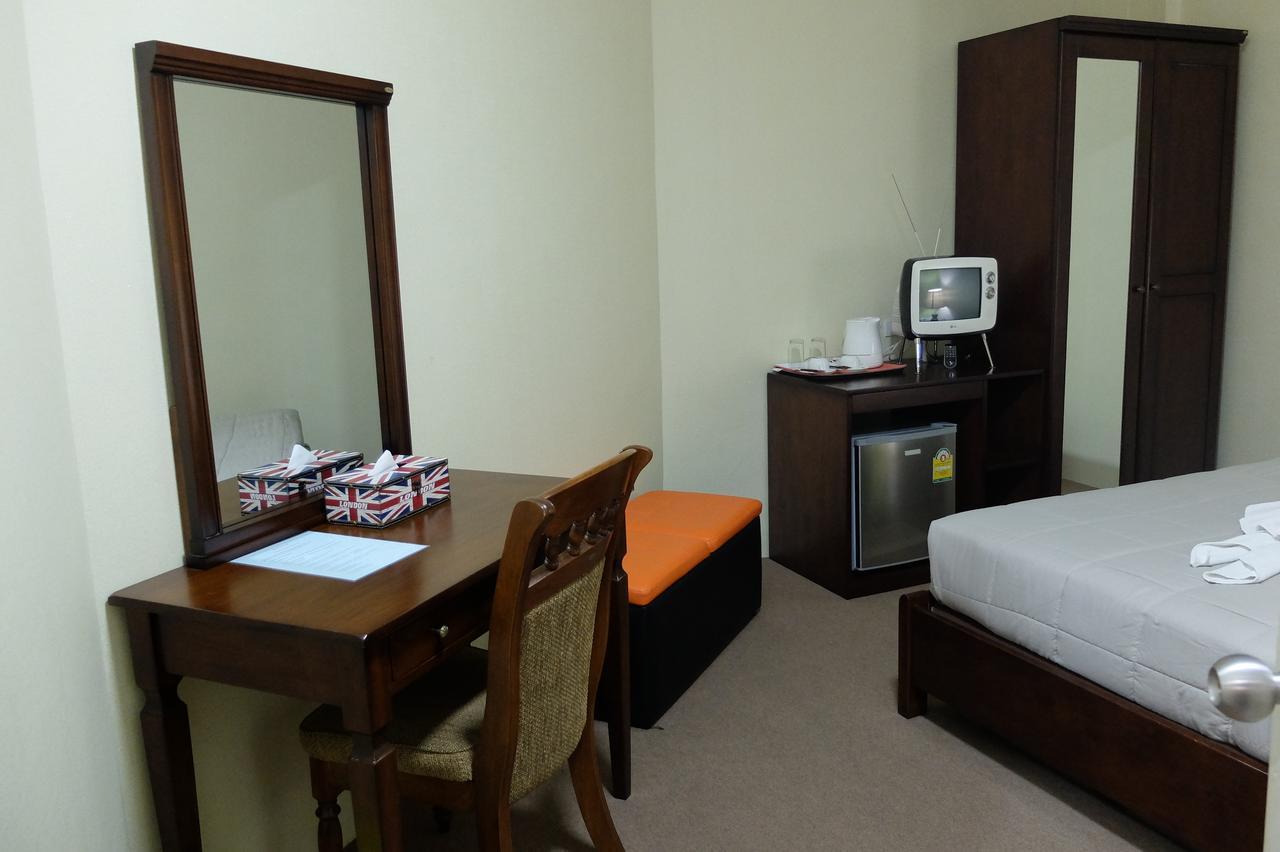 Tawanwarn Hotel Krabi town Esterno foto